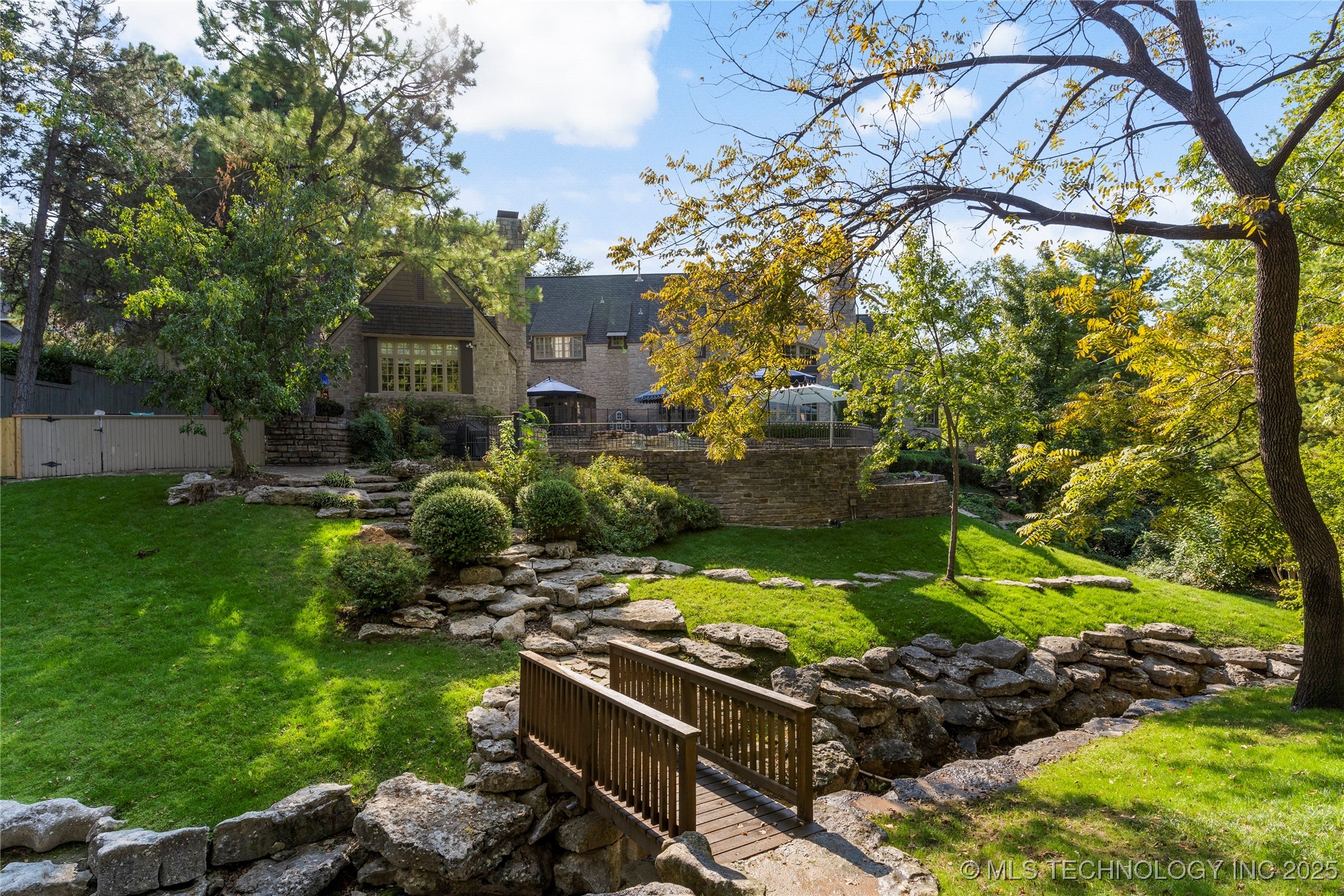 2715 S Birmingham Place