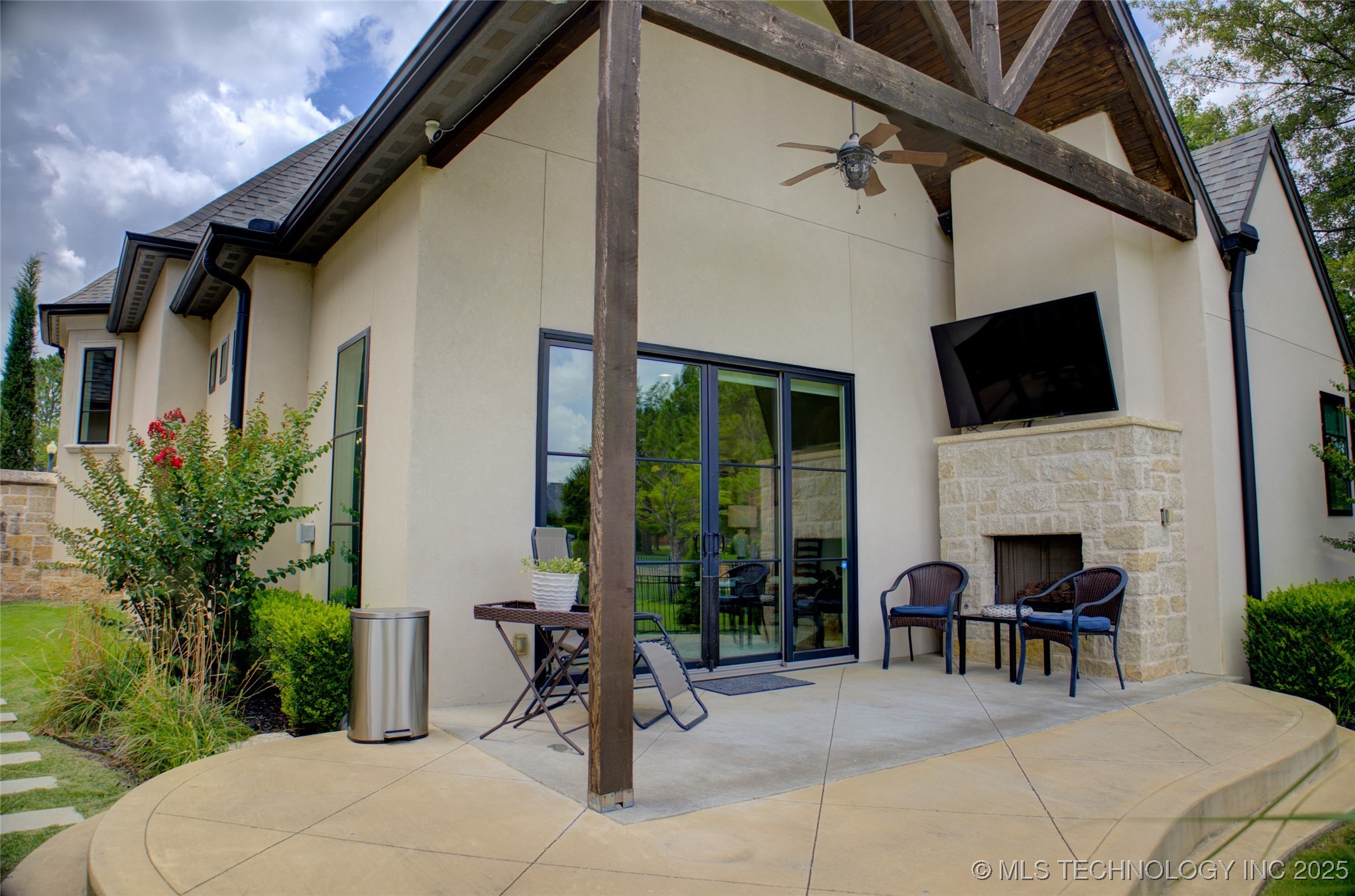 4401 S Yellow Pine Avenue