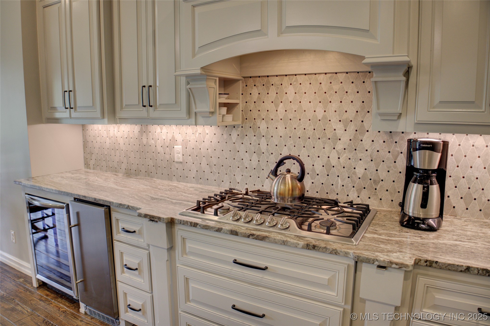 4401 S Yellow Pine Avenue