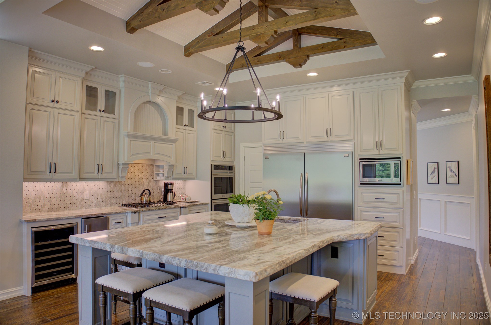 4401 S Yellow Pine Avenue