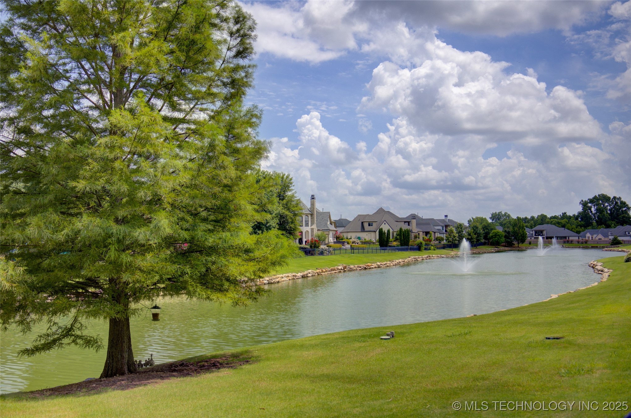 4401 S Yellow Pine Avenue