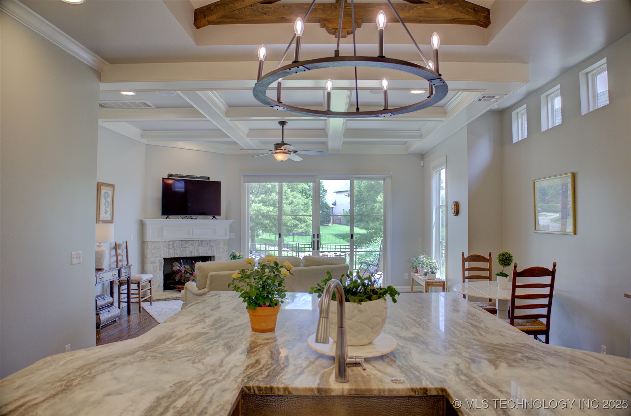 4401 S Yellow Pine Avenue