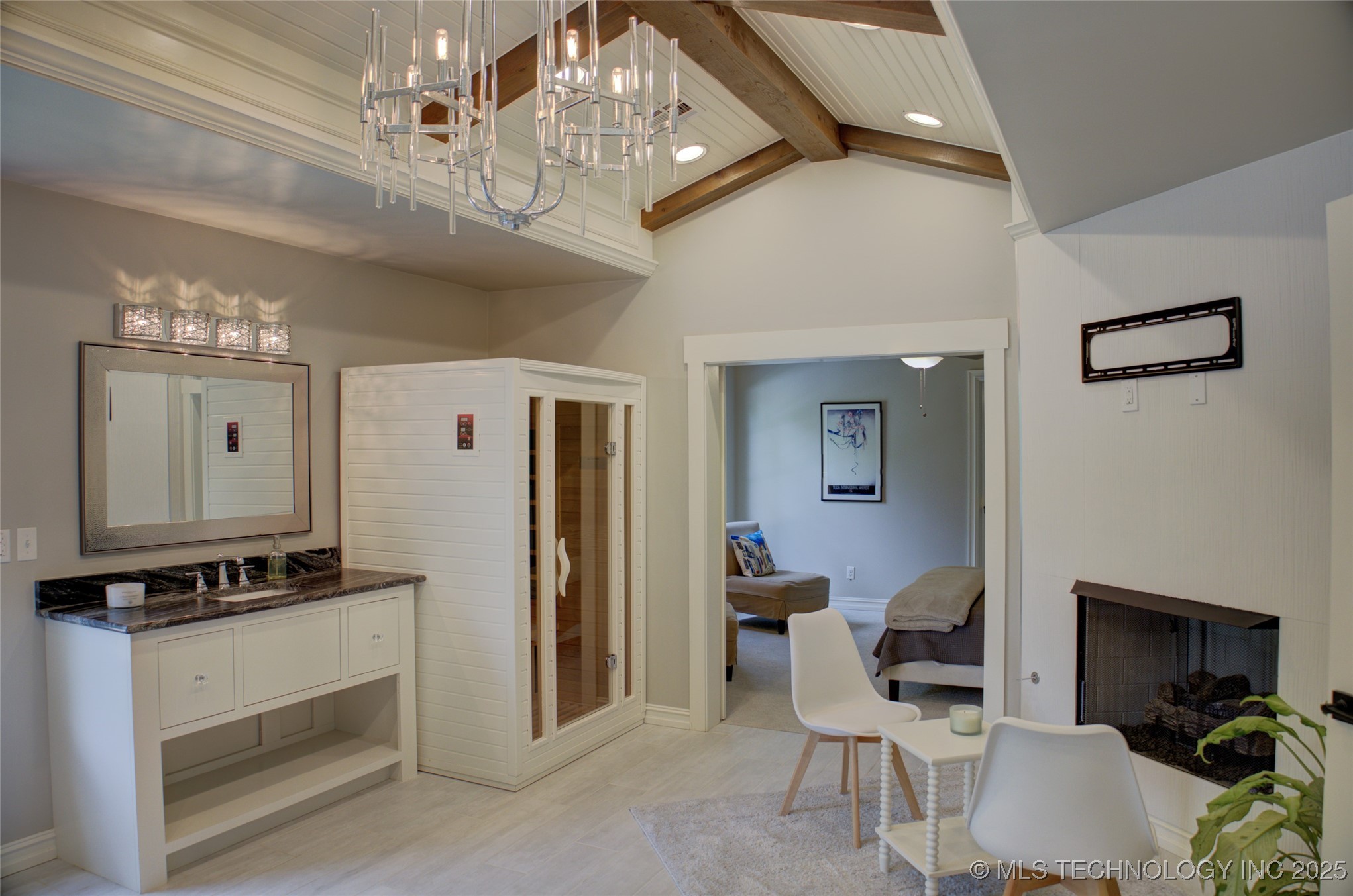 4401 S Yellow Pine Avenue