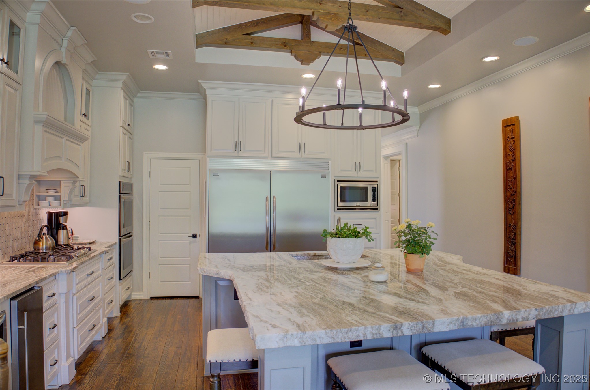 4401 S Yellow Pine Avenue