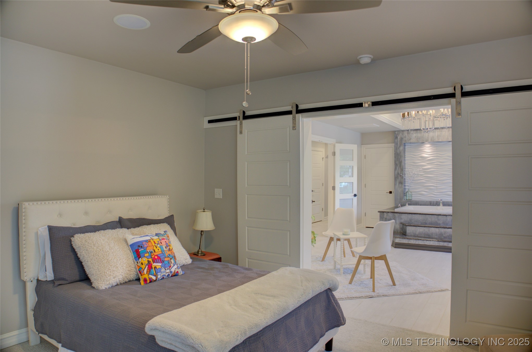 4401 S Yellow Pine Avenue