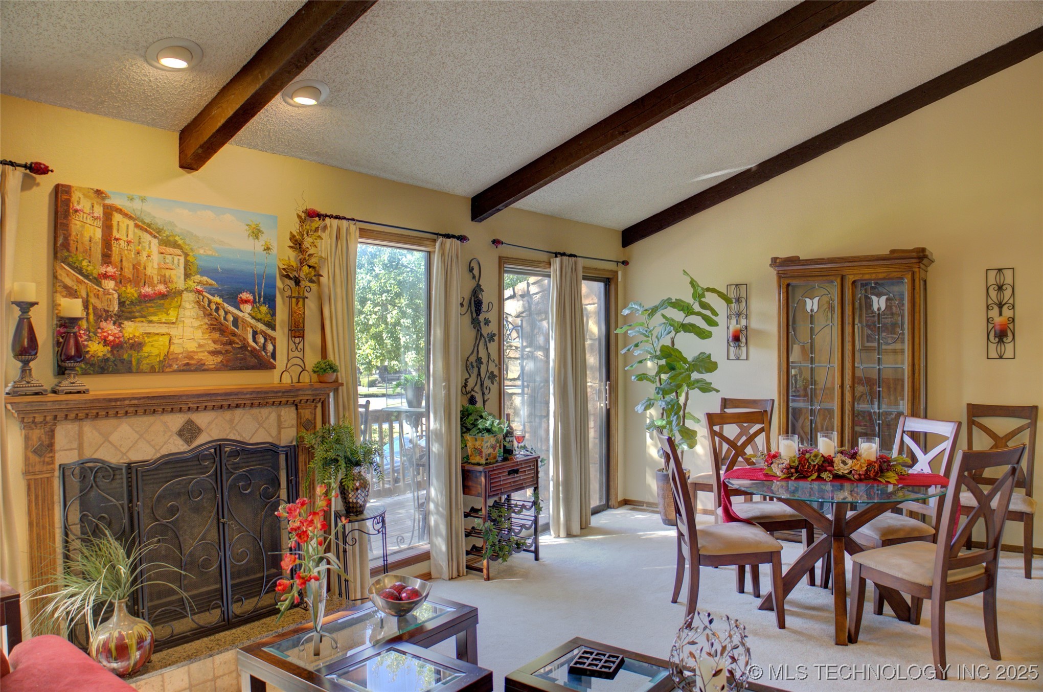 2841 E 90th Street 21