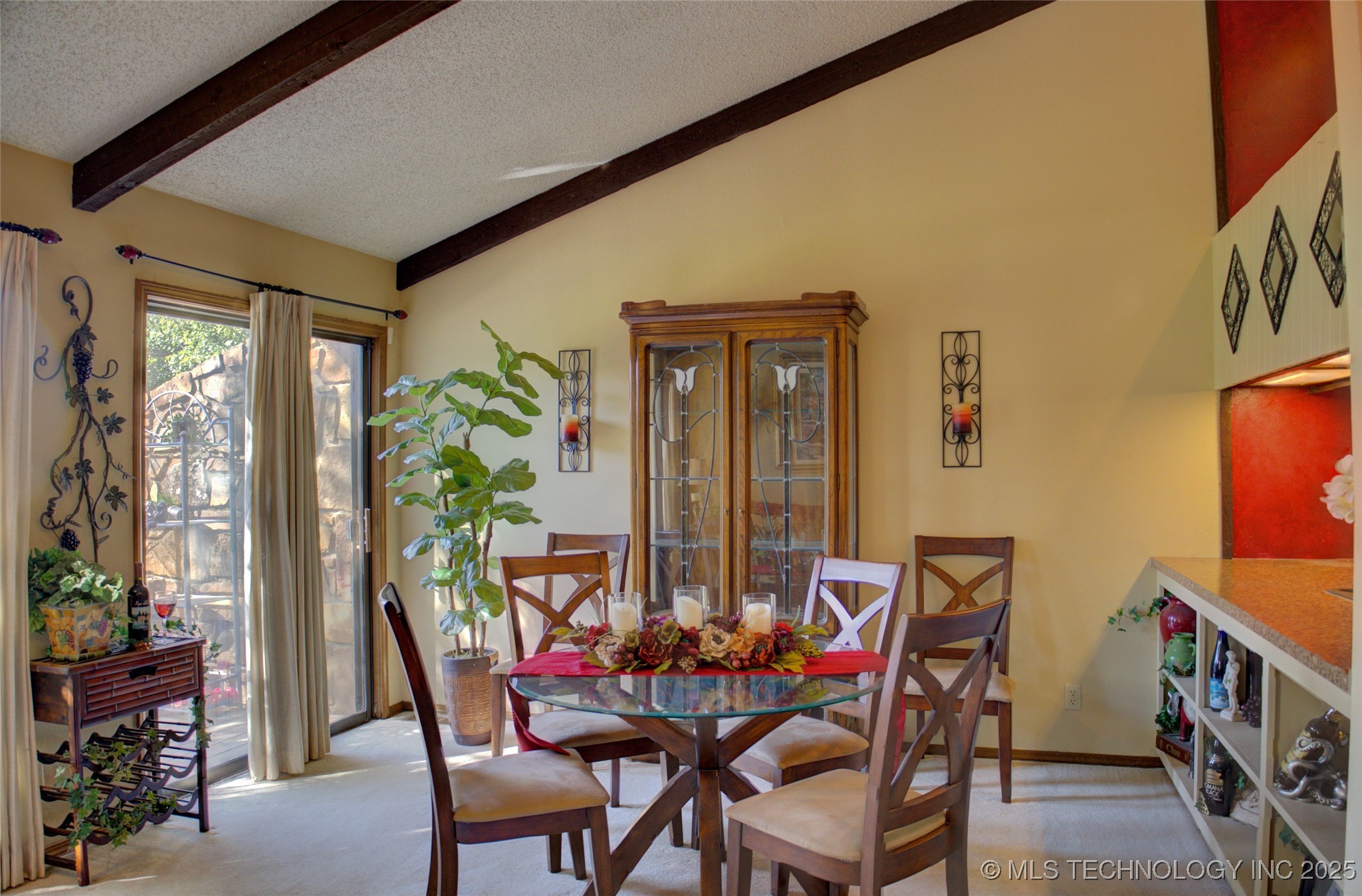 2841 E 90th Street 21