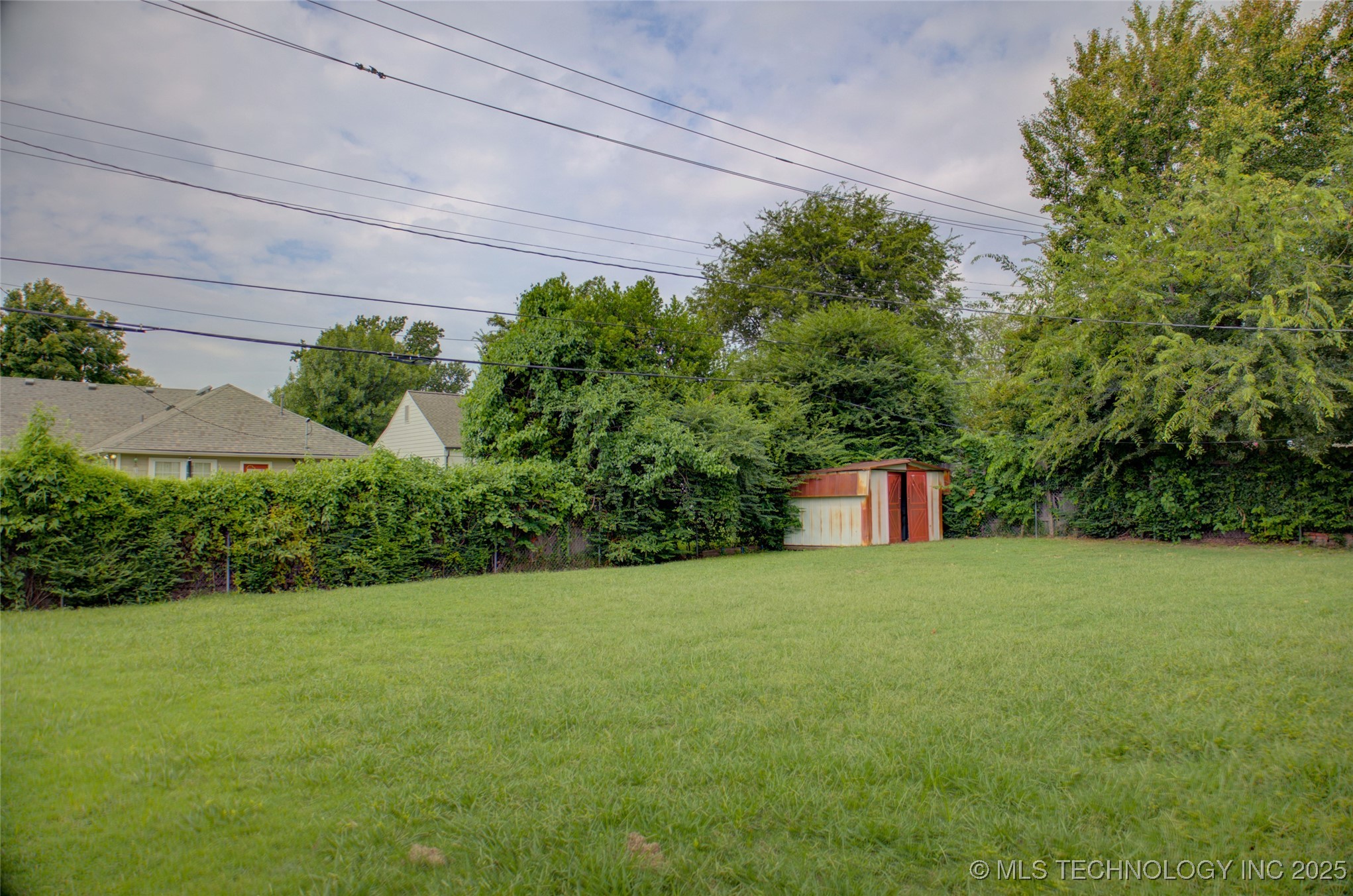 2242 S Florence Place