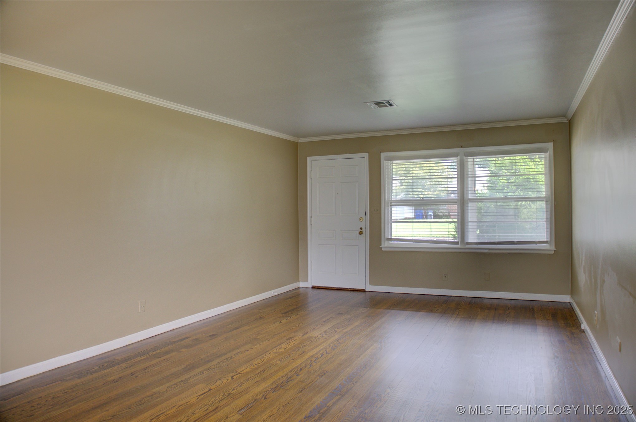 2242 S Florence Place