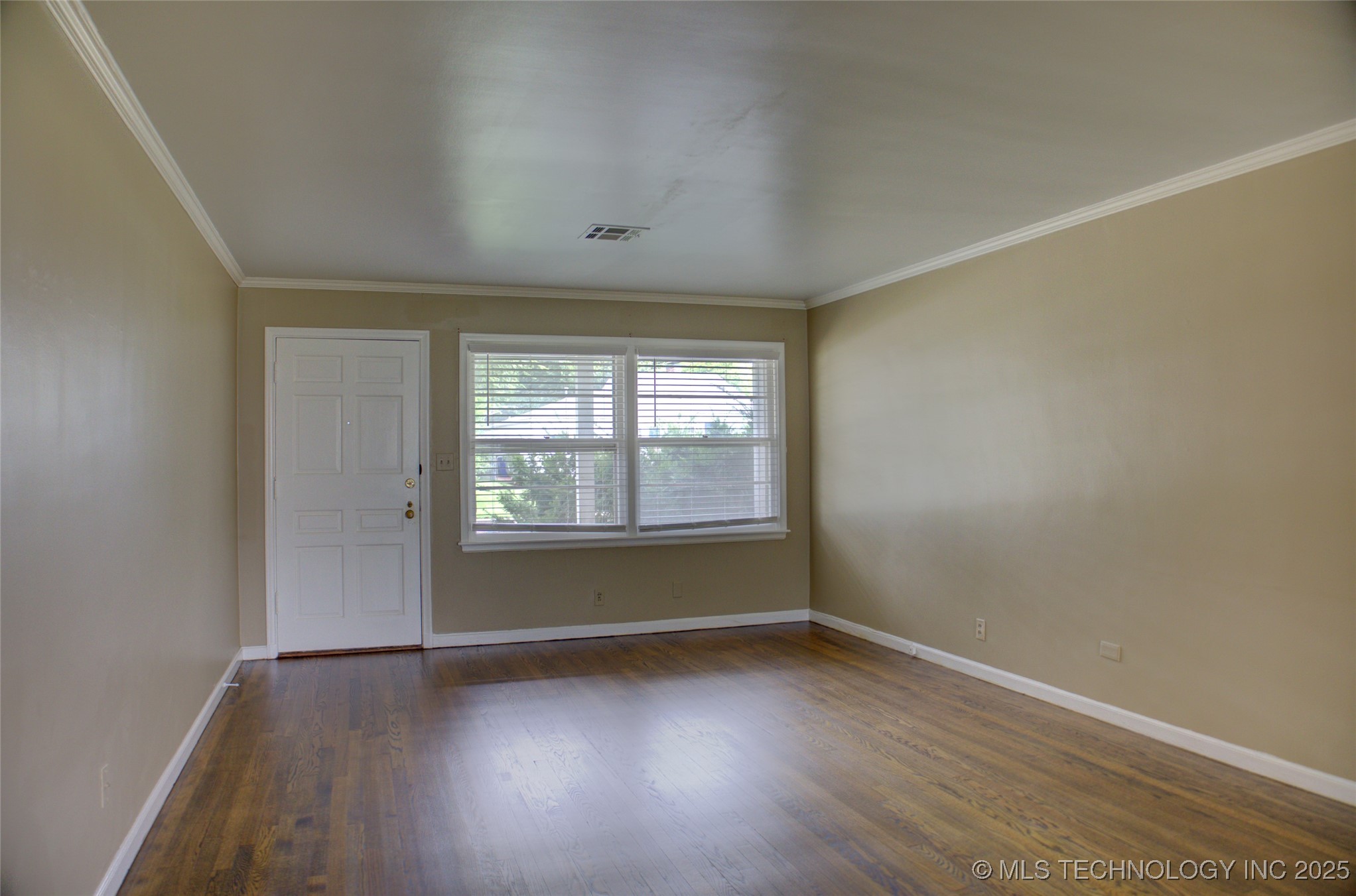 2242 S Florence Place