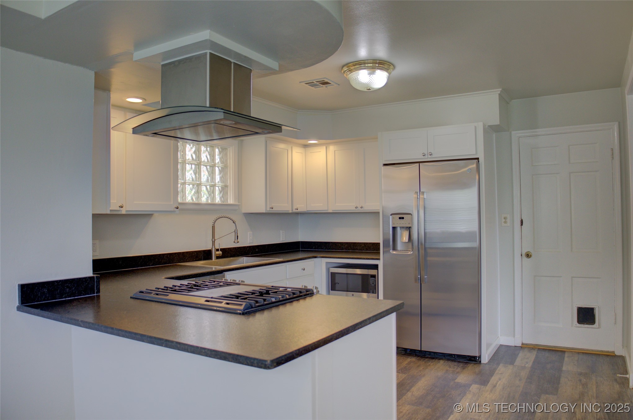 2242 S Florence Place