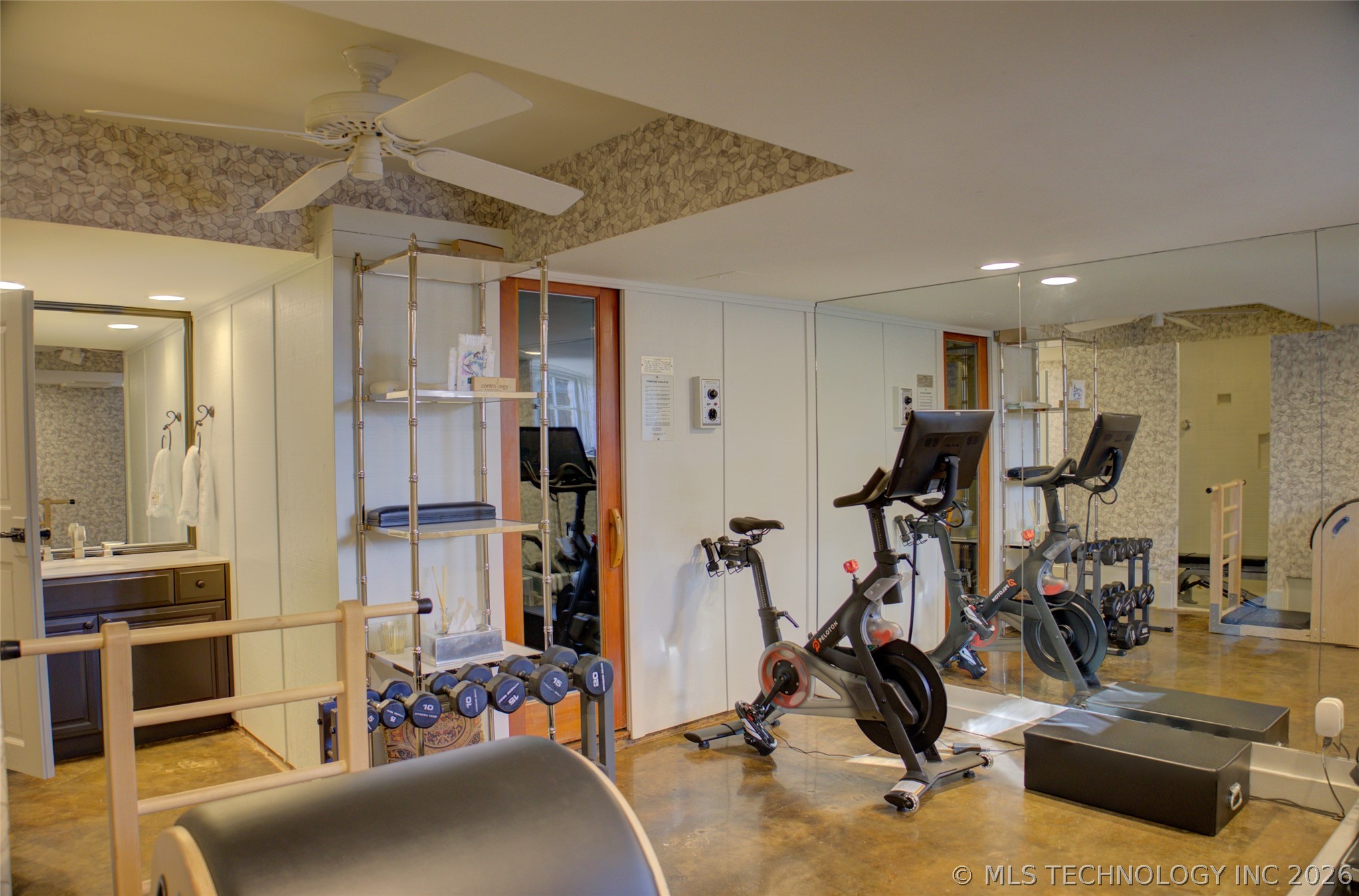 1550 E 29th Street