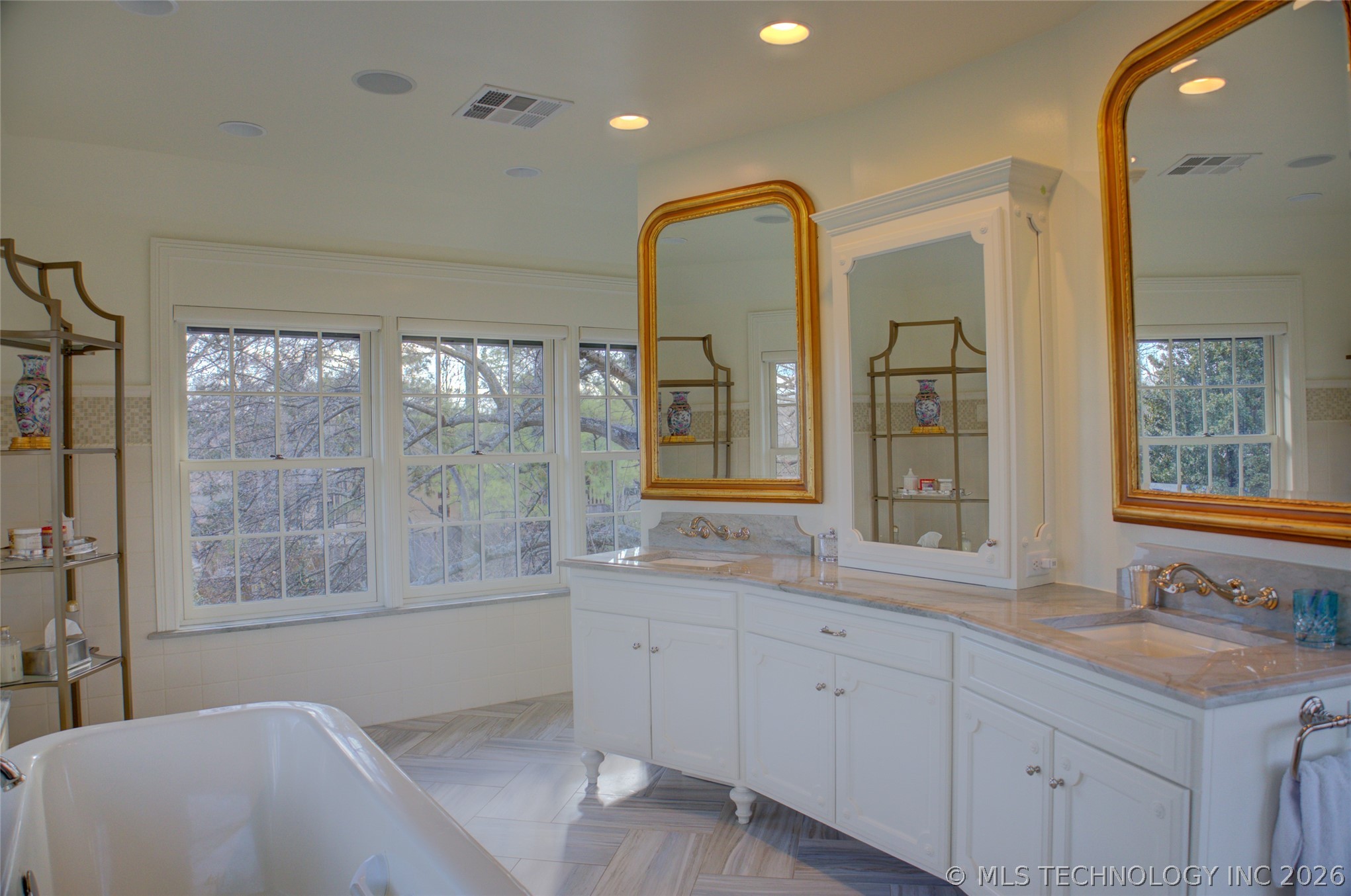 1550 E 29th Street