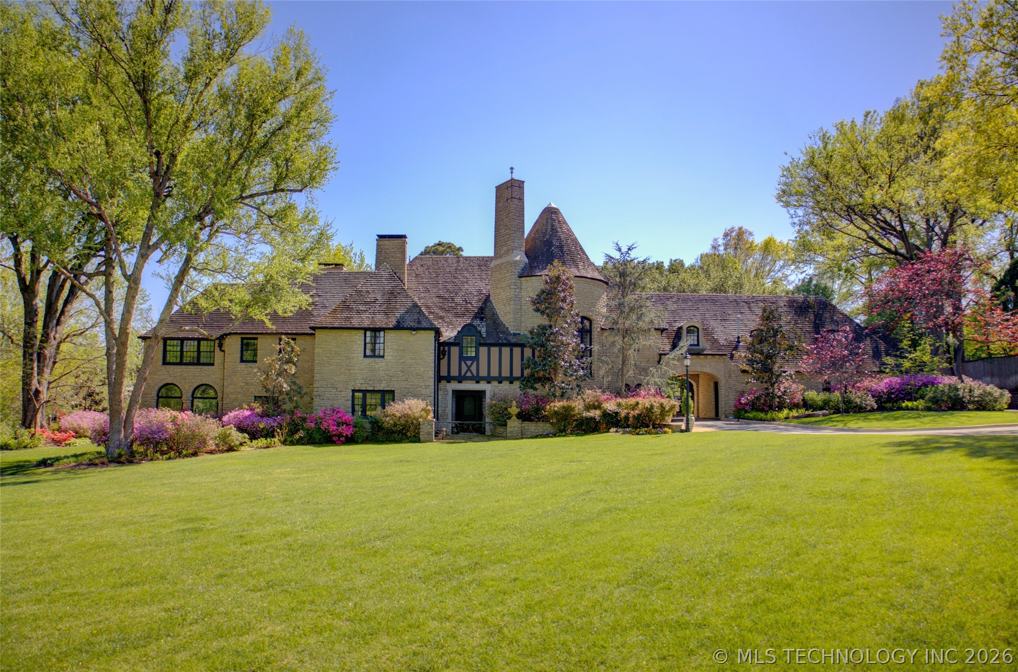 1550 E 29th Street