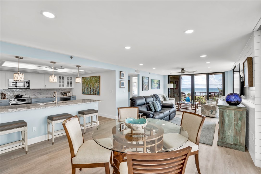 5047 N Highway A1A 401