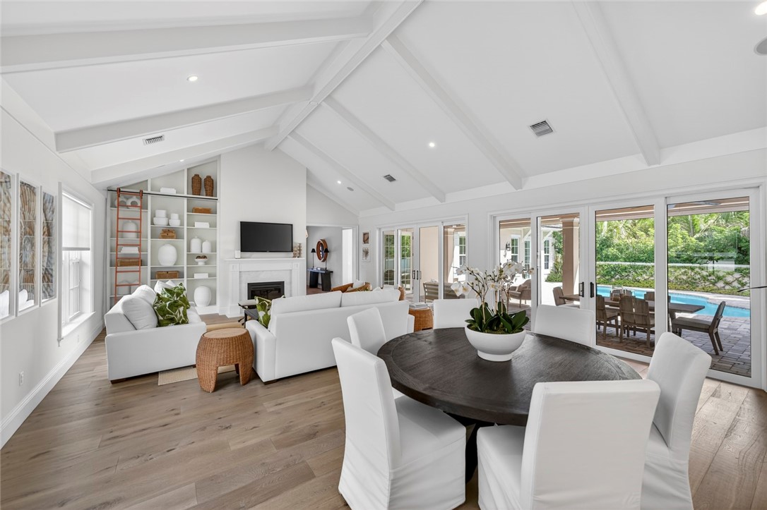 221 Palm Island Lane