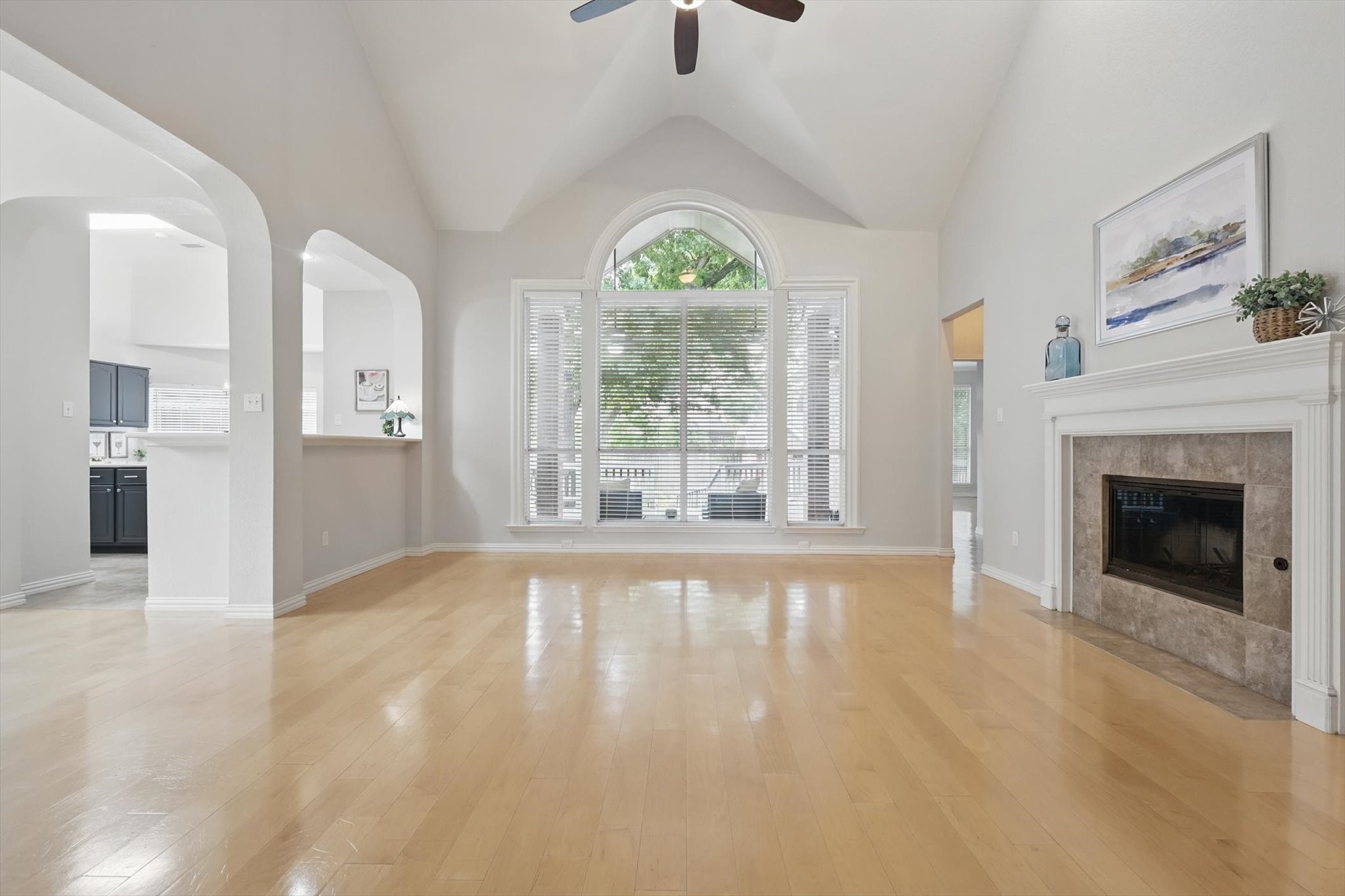 2402 Pittsburg Landing