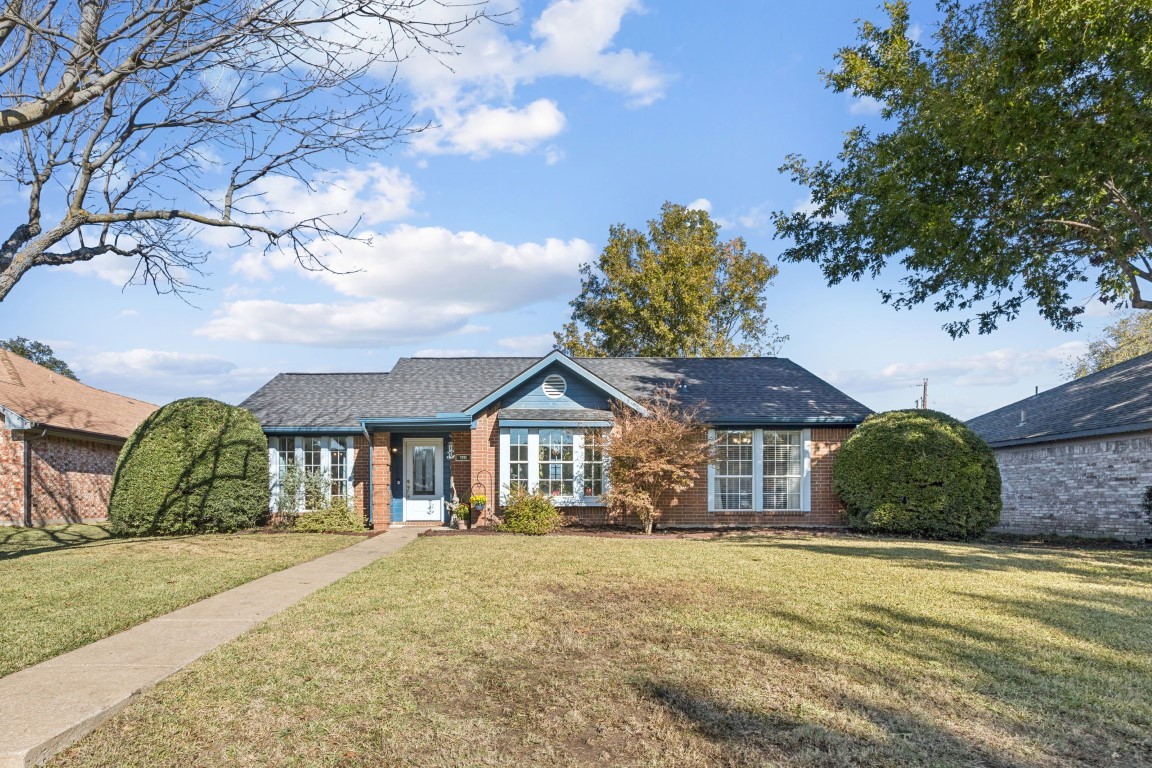 1111 Sheppard Lane