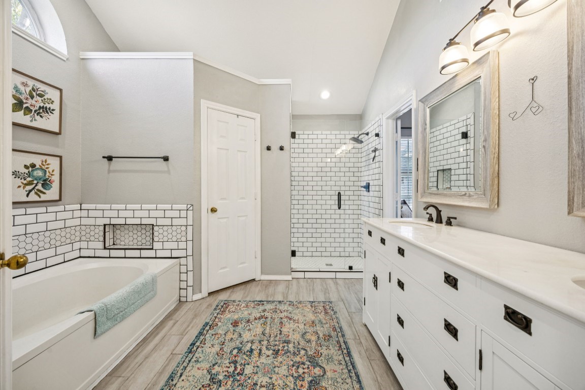 1111 Sheppard Lane