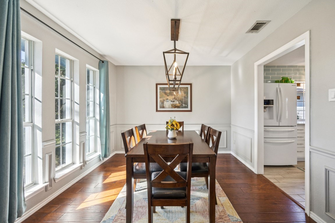 1111 Sheppard Lane
