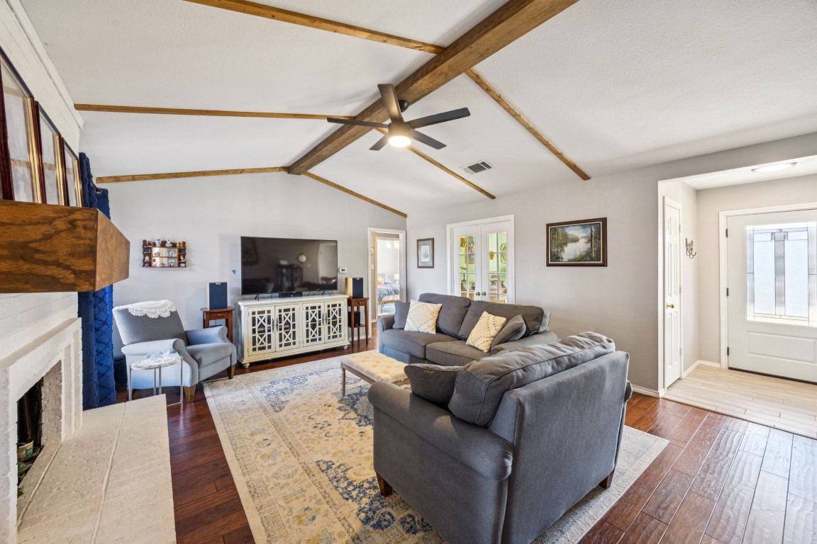 1111 Sheppard Lane