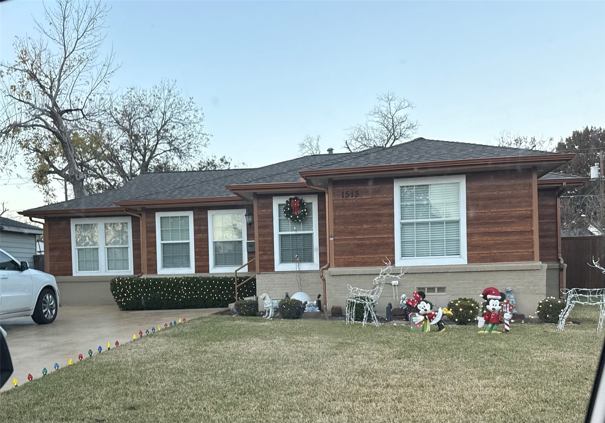 1513 Caldwell Drive