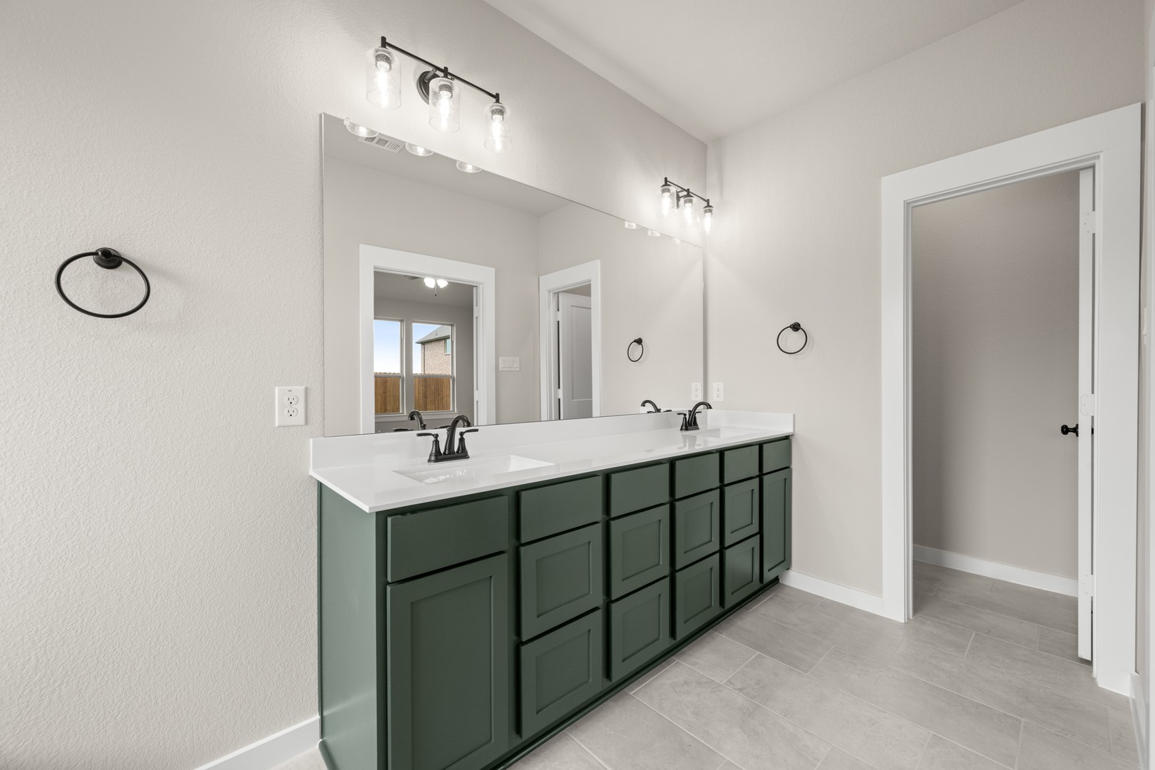 837 Alderwood Drive
