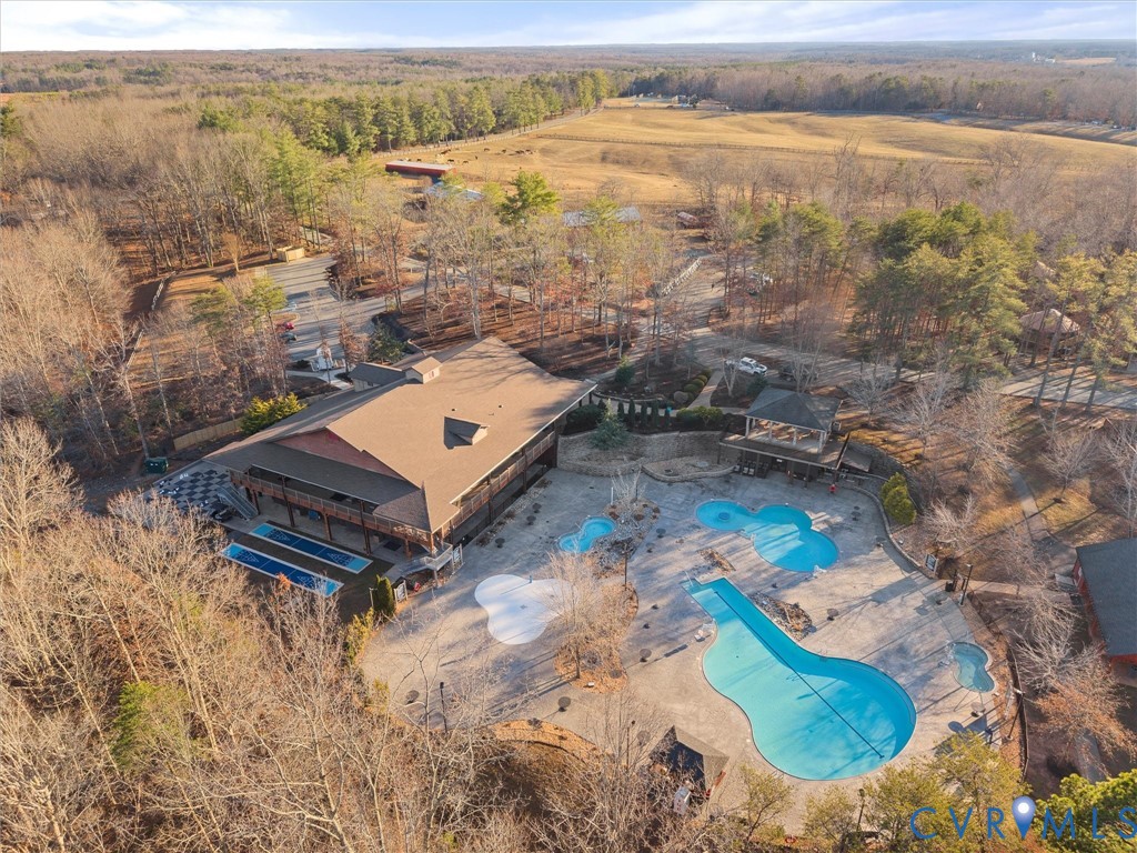 367 Pinehurst Dr