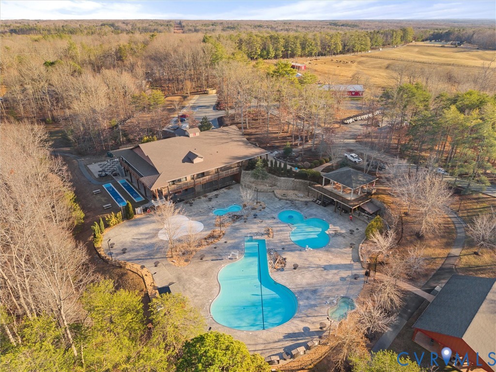 367 Pinehurst Dr