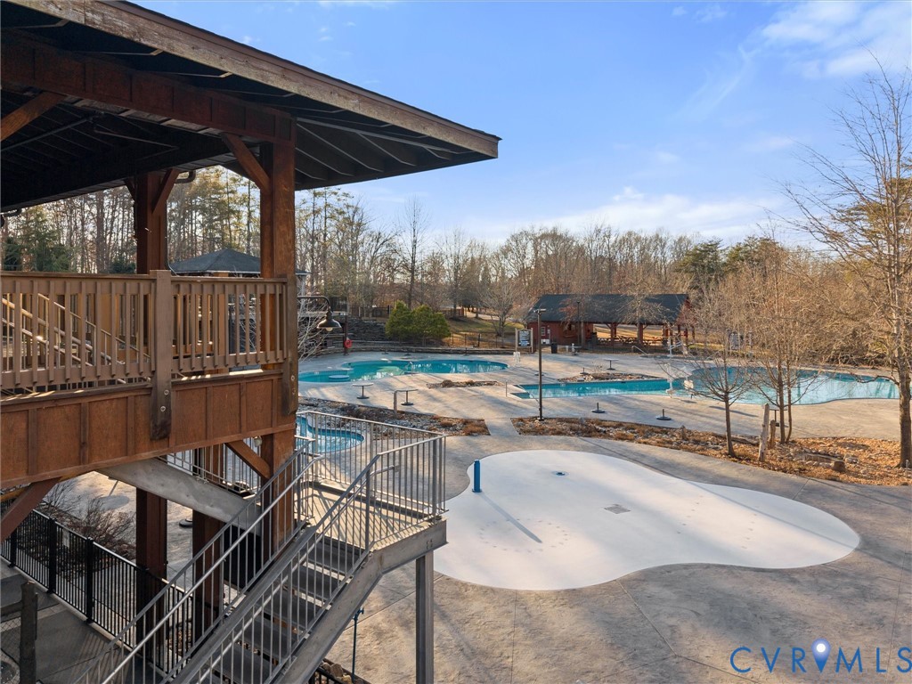 367 Pinehurst Dr