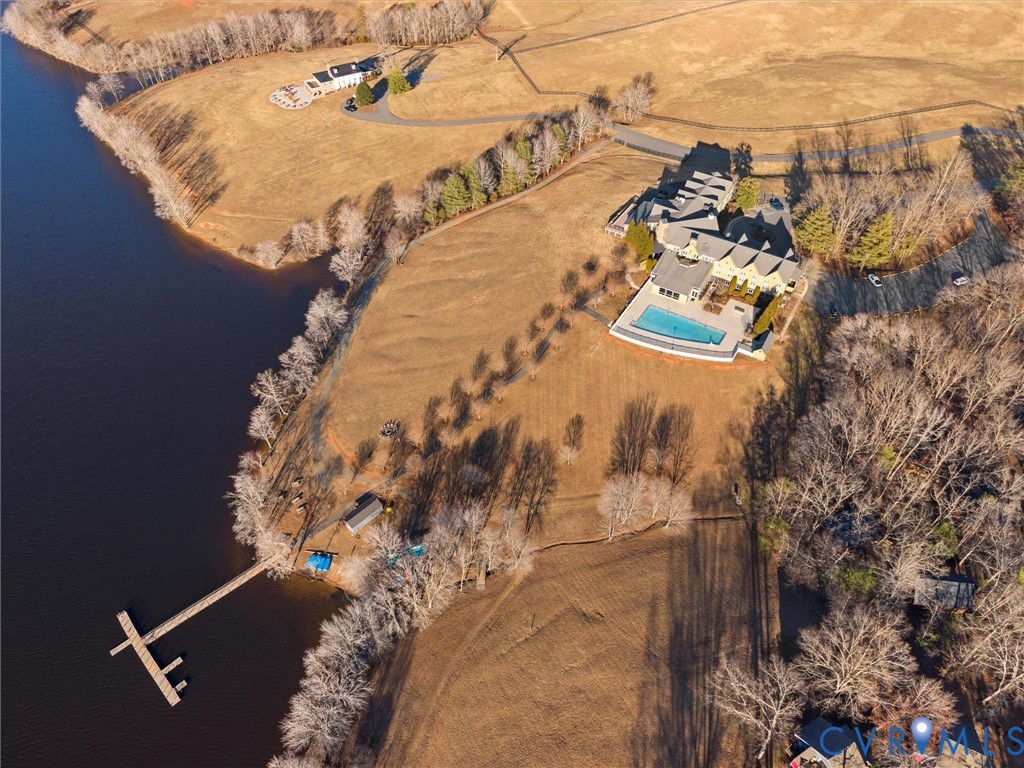367 Pinehurst Dr
