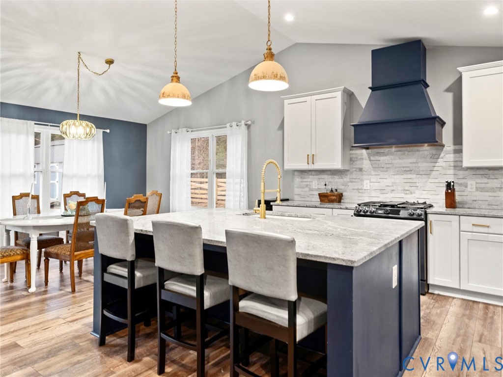 367 Pinehurst Dr