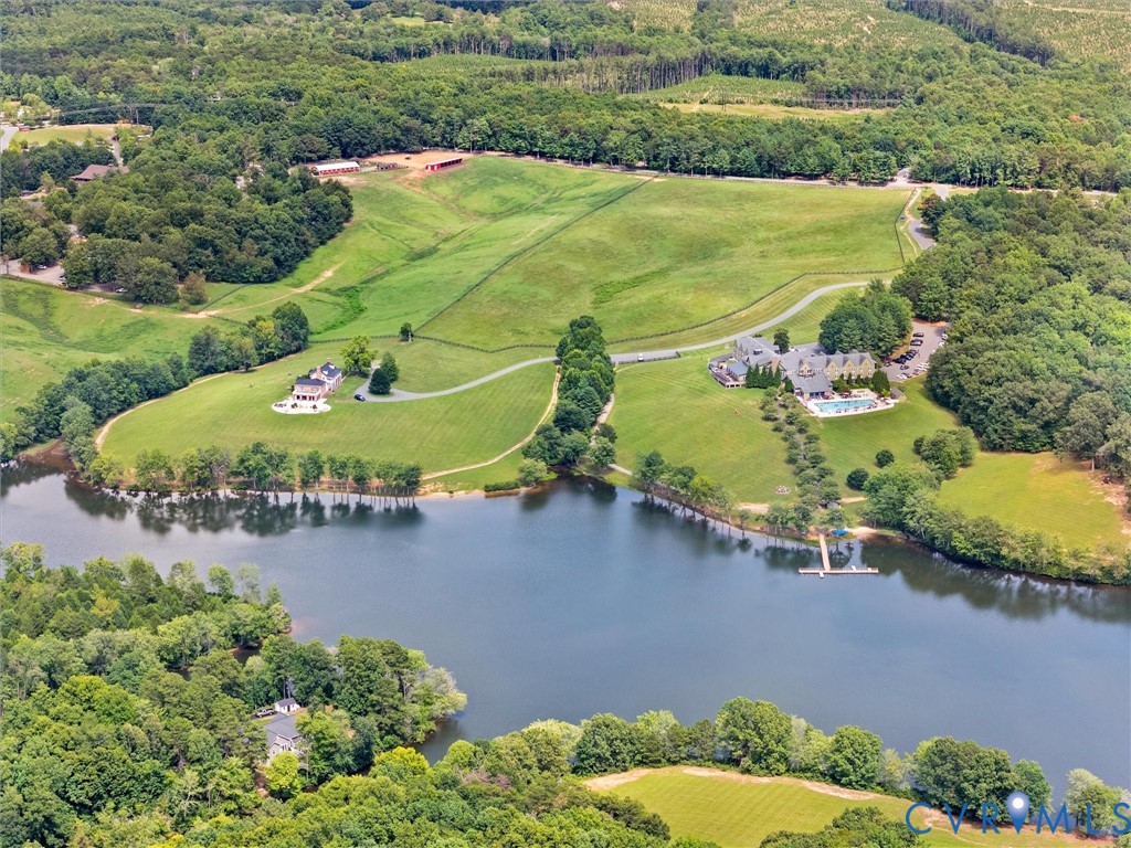 367 Pinehurst Dr