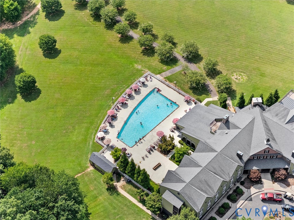 367 Pinehurst Dr