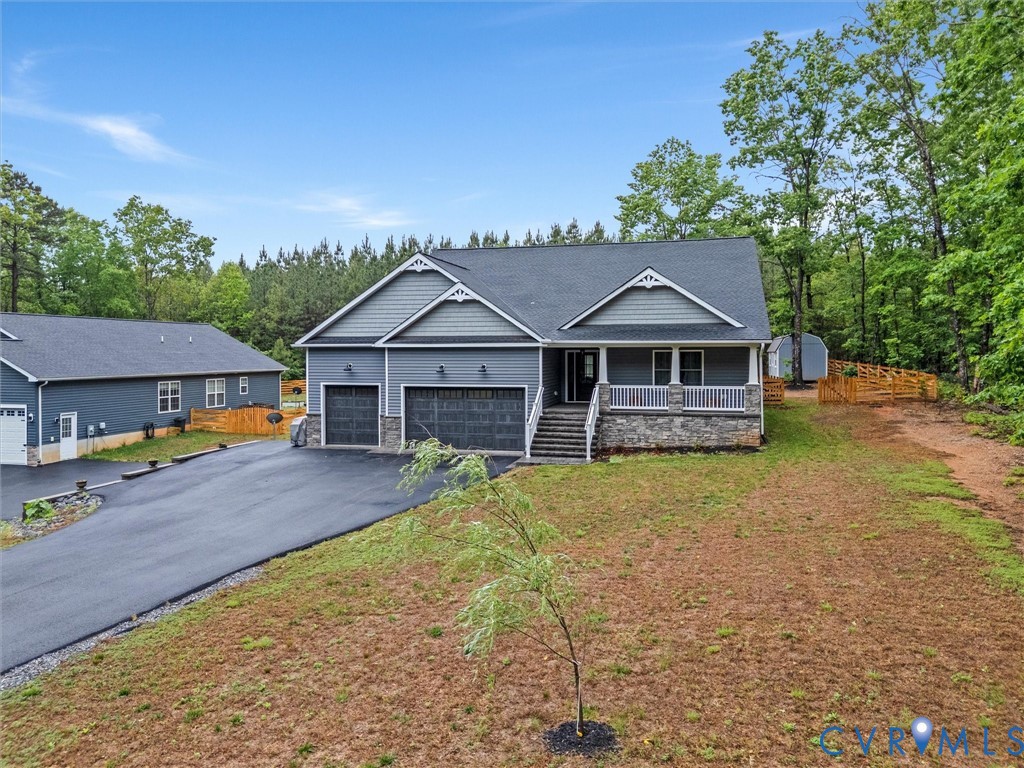 367 Pinehurst Dr
