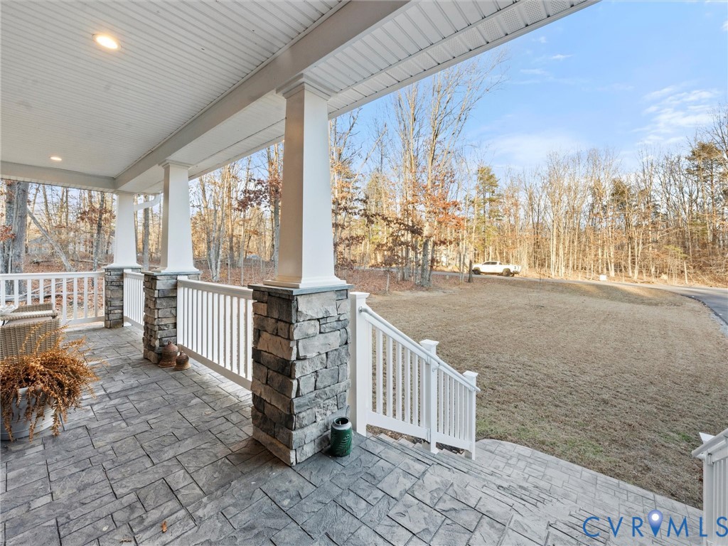 367 Pinehurst Dr