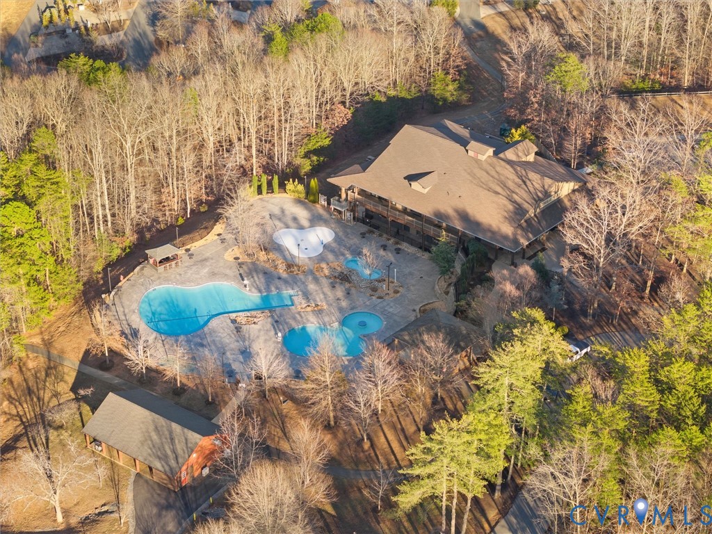 367 Pinehurst Dr