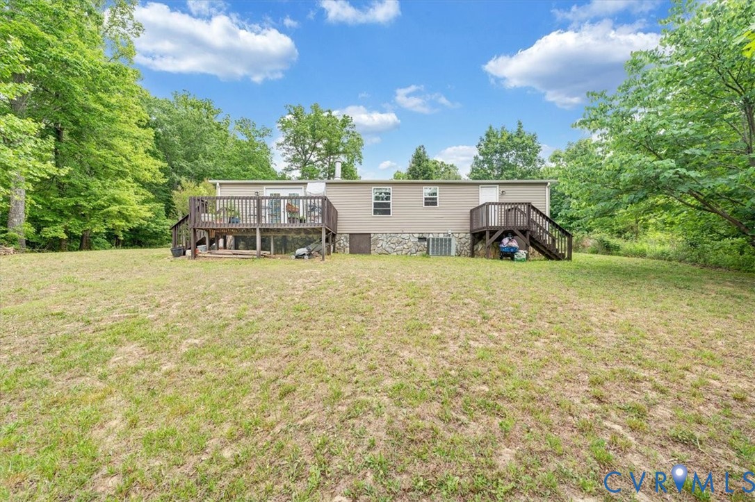 174 Log Cabin Cir
