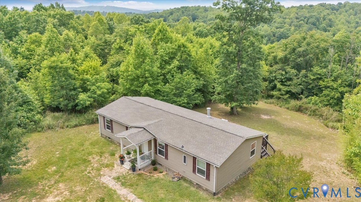 174 Log Cabin Cir