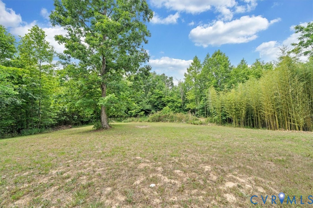 174 Log Cabin Cir