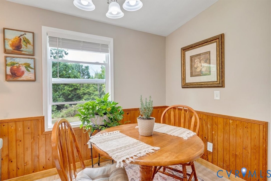 174 Log Cabin Cir