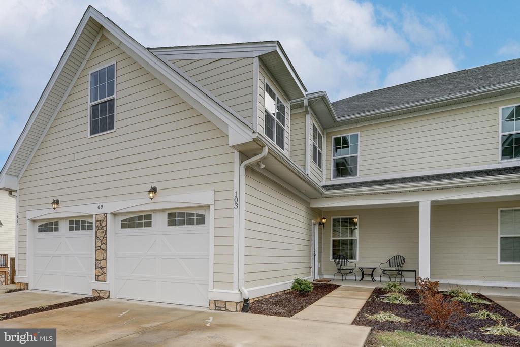 69 Windgate Cir #103