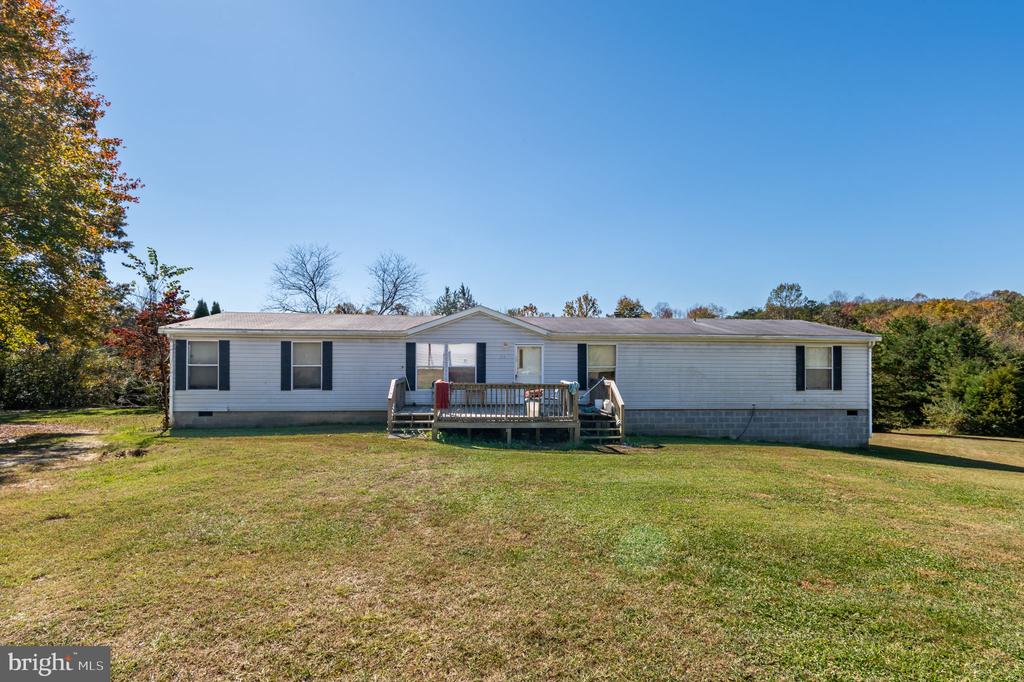 214 Edge Hill Dr