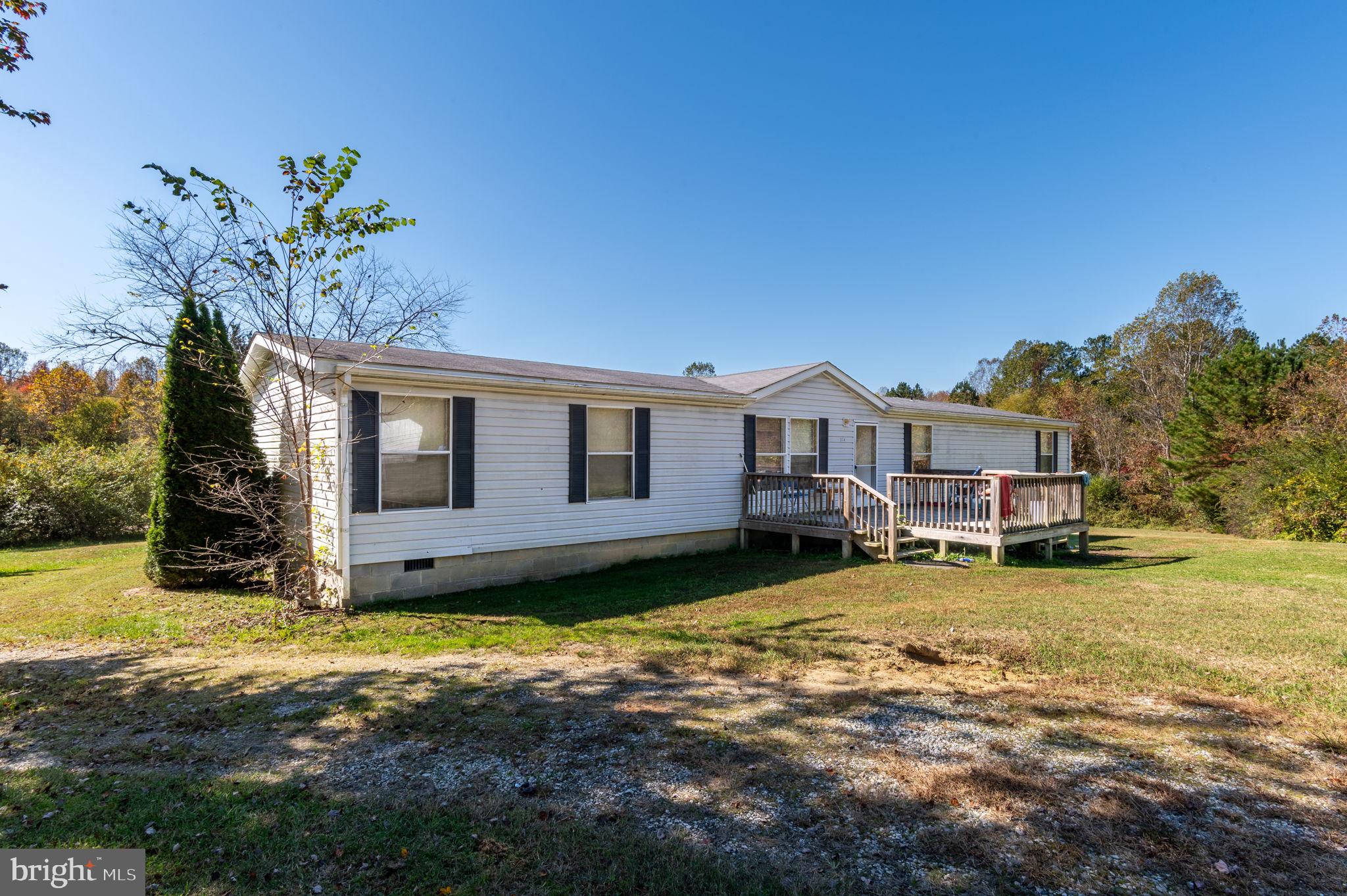 214 Edge Hill Dr