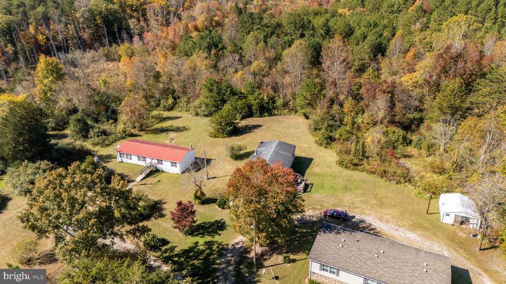 214 Edge Hill Dr