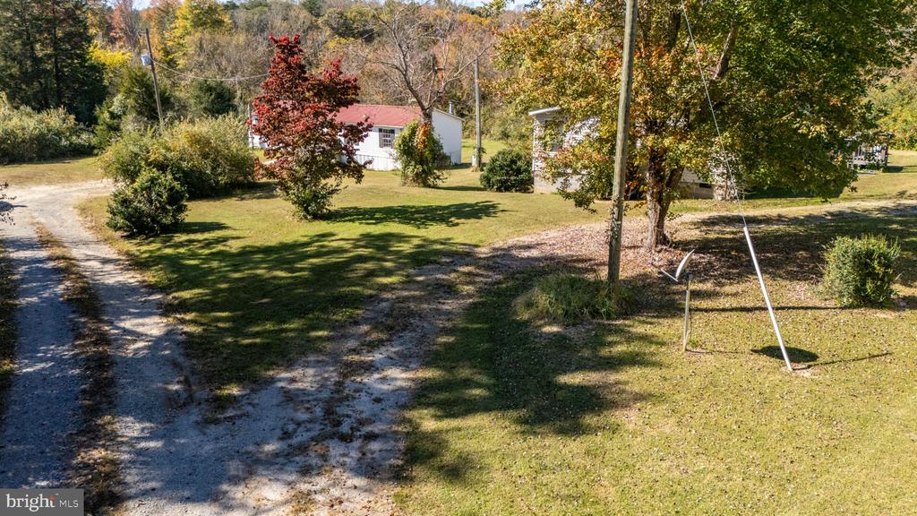 214 Edge Hill Dr