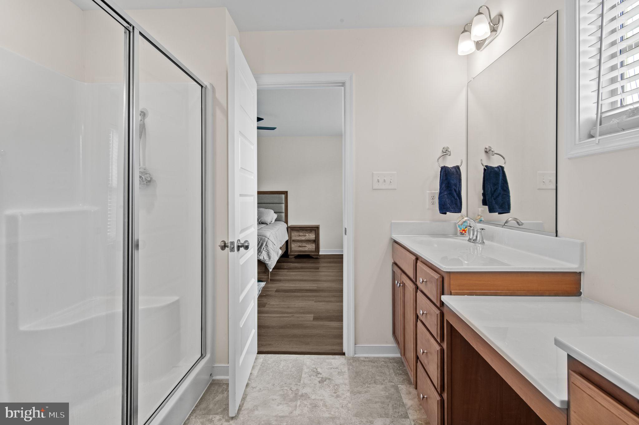 17505 Wynstone Park Ln