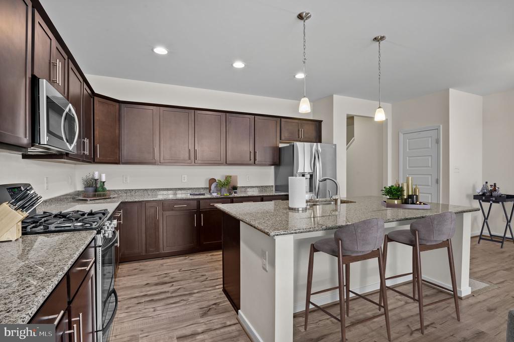 17505 Wynstone Park Ln