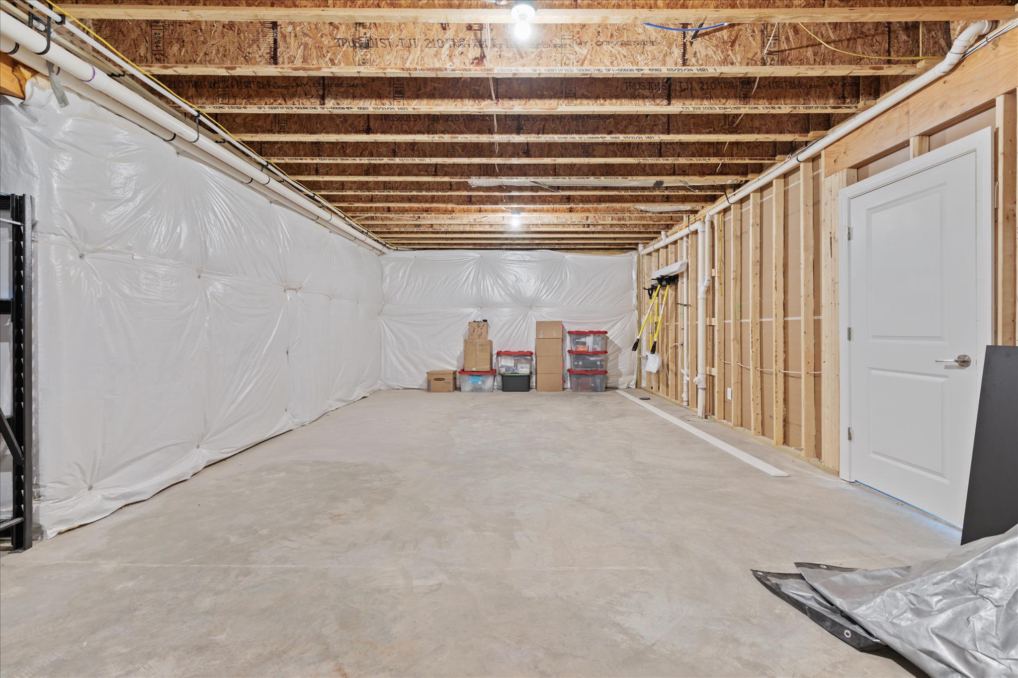124 NANDINA PLACE