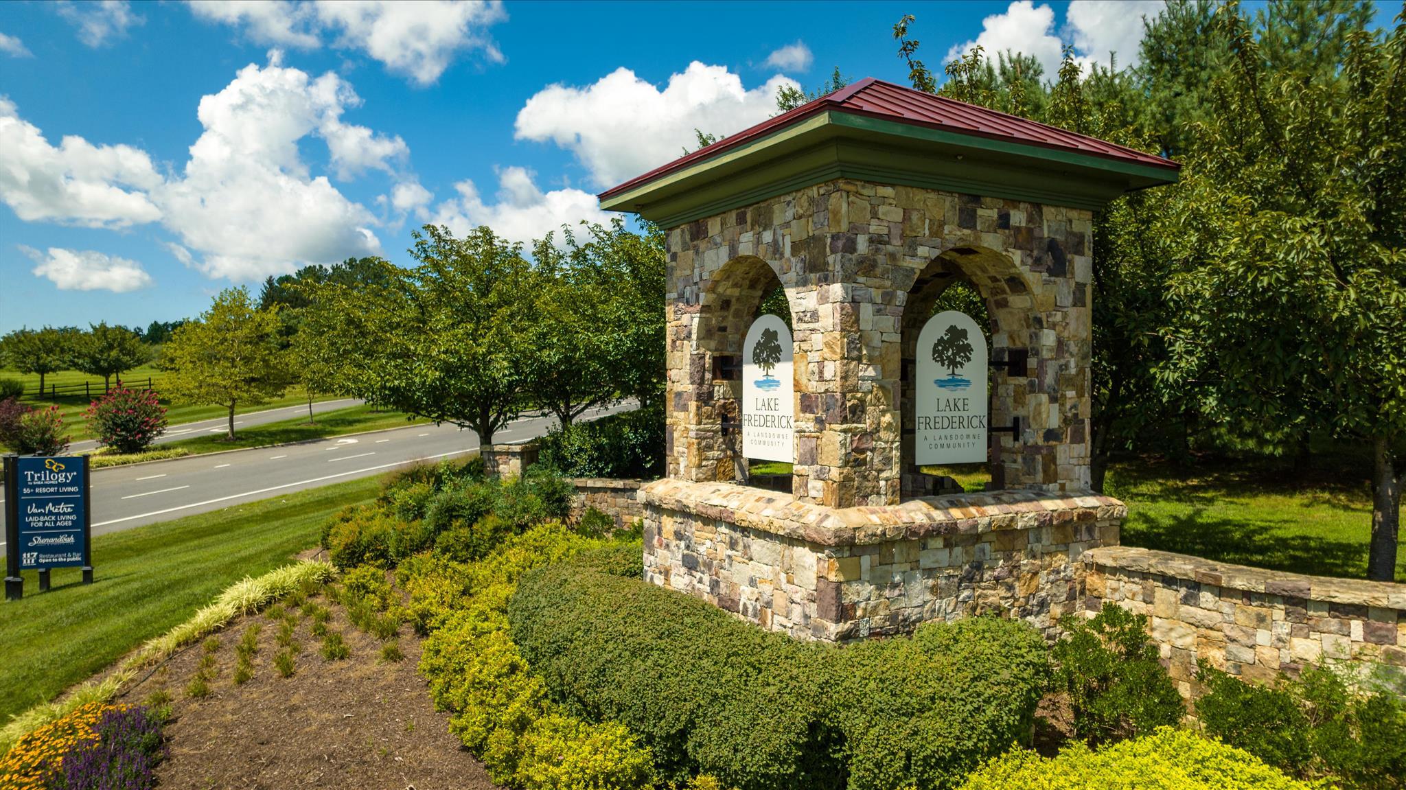 124 NANDINA PLACE